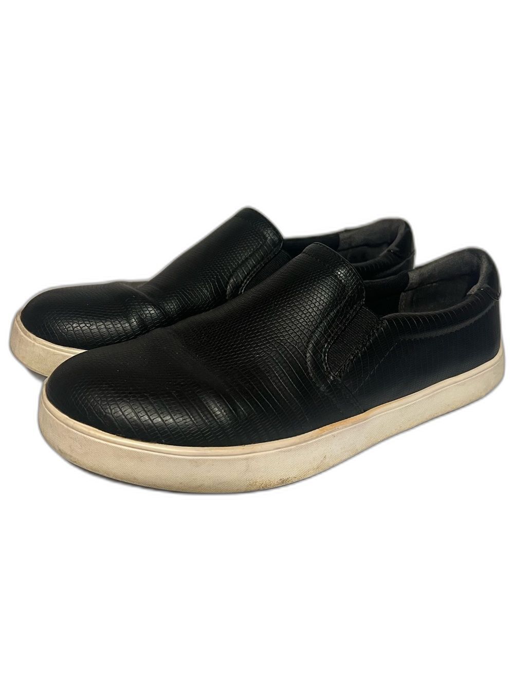 Women's Slip-On Casual Sneakers - Black